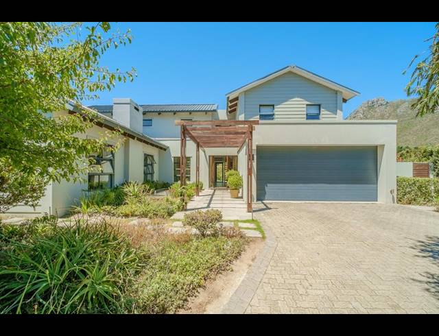 4 BEDROOM HOUSE FOR SALE IN TARRAGONA